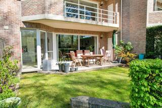 Au cœur d’un magnifique domaine naturel en retrait à Kapellen, à l’adresse paisible Hoevensebaan 188, se trouve ce lumineux appartement...