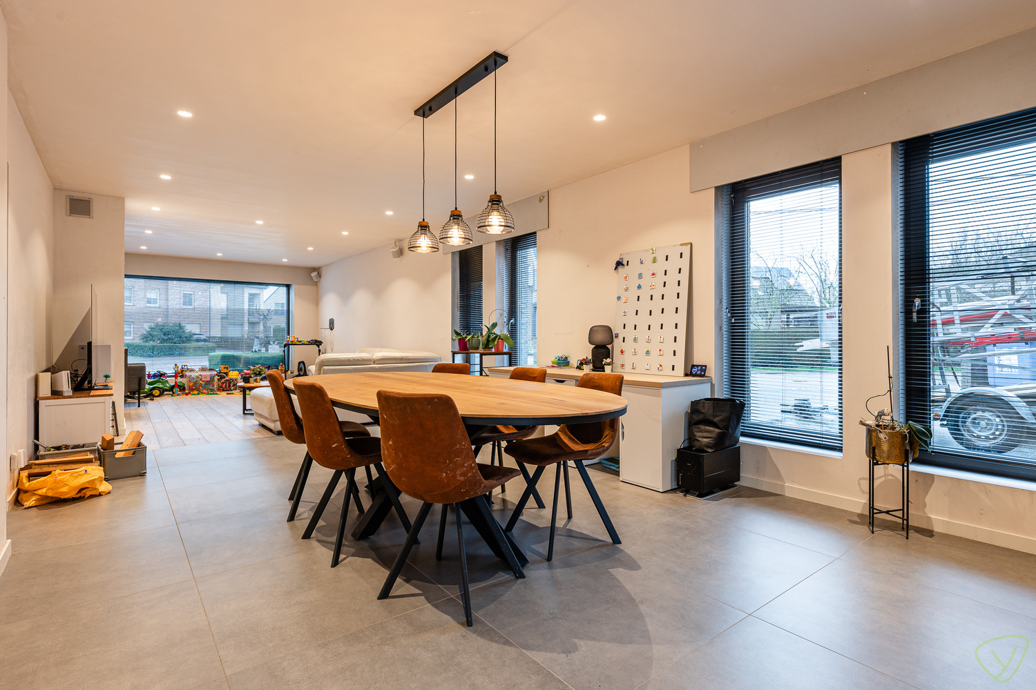 Ruime woning langsheen de Nekke te Zomergem. - foto 5