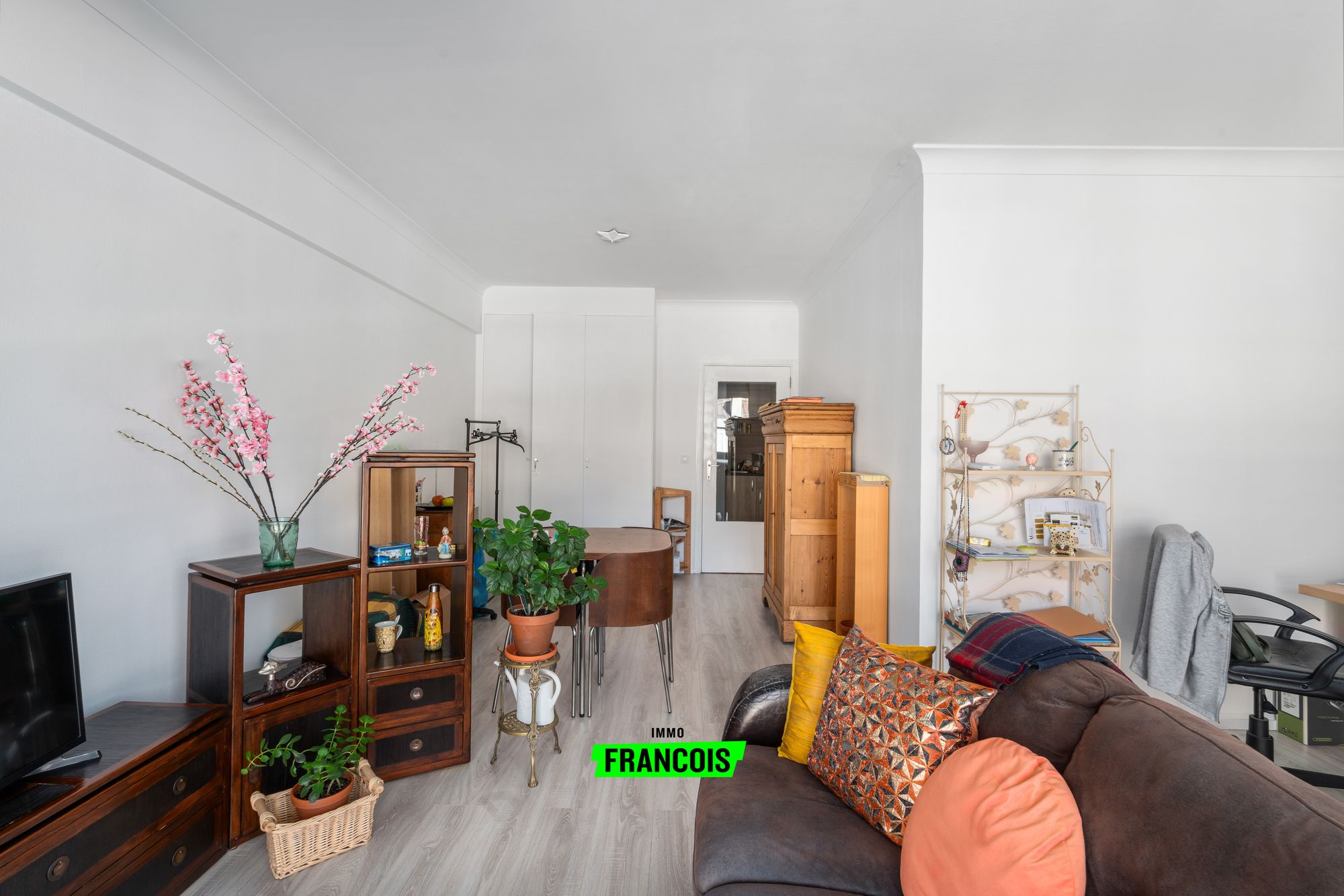Serviceflat met 1 slaapkamer te Ukkel – Uitstekende investeringskans; - foto 5