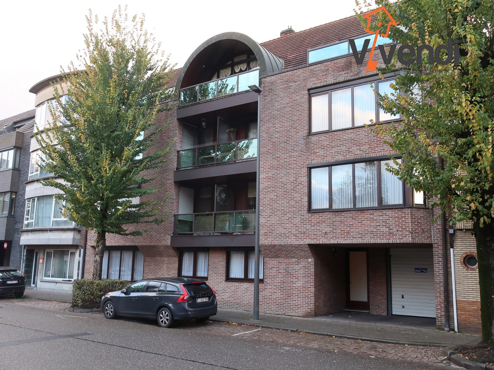 Ruim gelijkvloers appartement met terras en inclusief garagebox! - foto 1