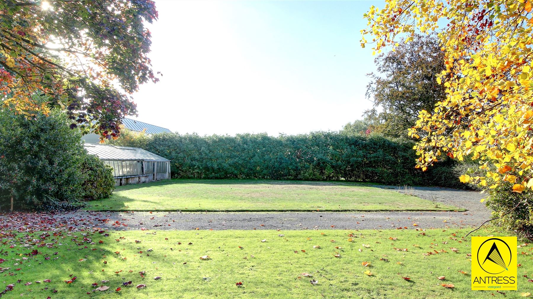 Bouwgrond voor ruime half open bebouwing! - foto 3