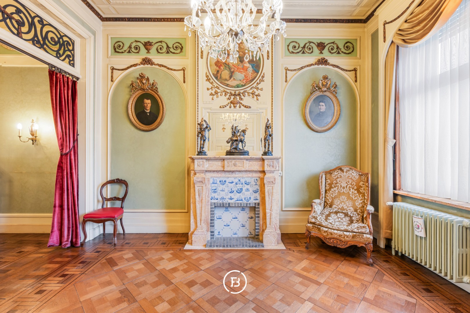 Eclectic Manor House - photo 4