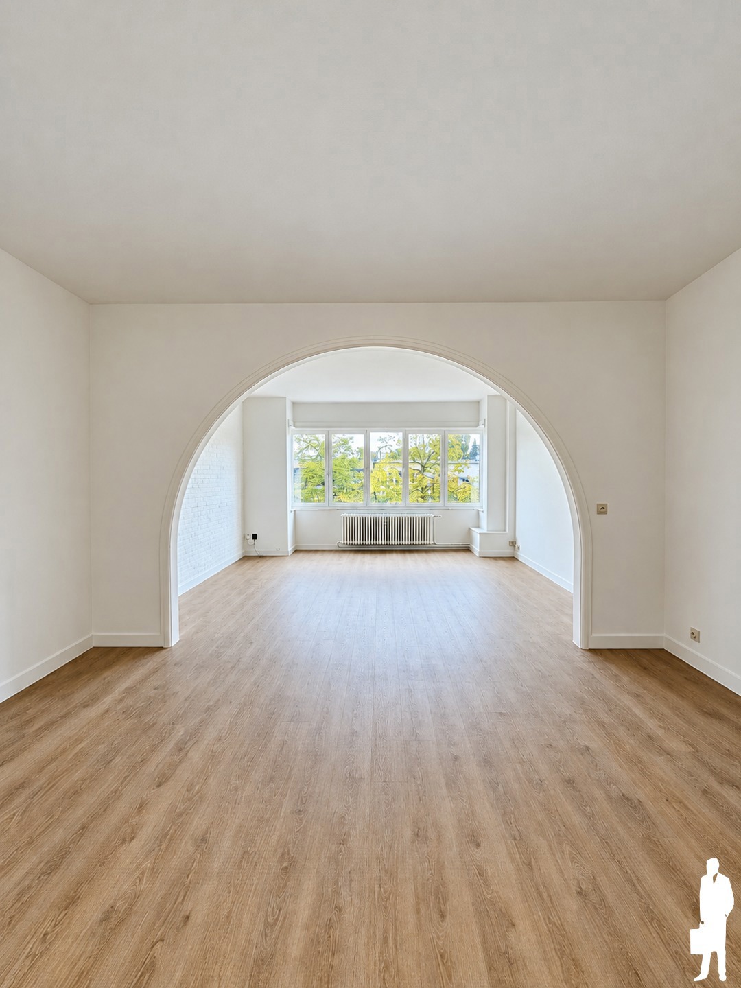 Ruim en lichtrijk appartement met 2 slaapkamers - foto 2