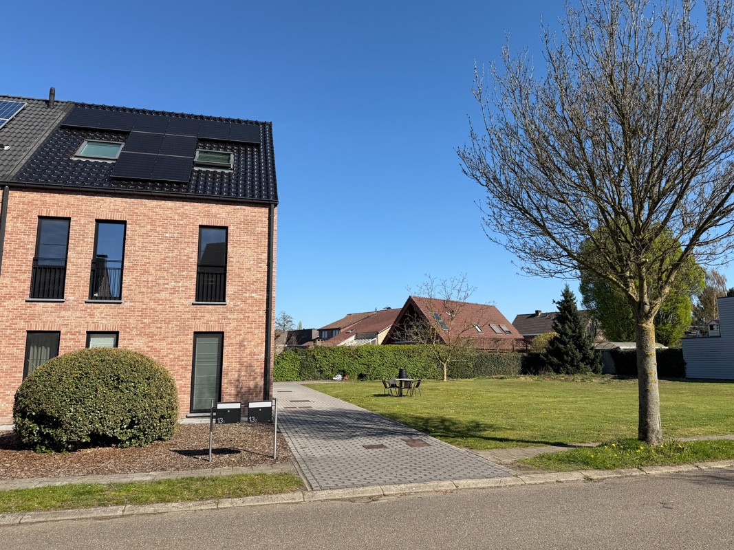 Stijlvol wonen in alle rust, vlakbij het hart van Schilde - foto 2