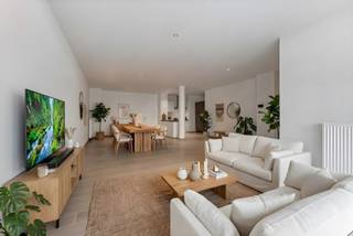 Prachtig nieuwbouwappartement van 128.38 m² , 2 terrassen met een totale oppervlakte van 22.11 m² te koop op plan .Dit RUIM appartement bestaat uit...