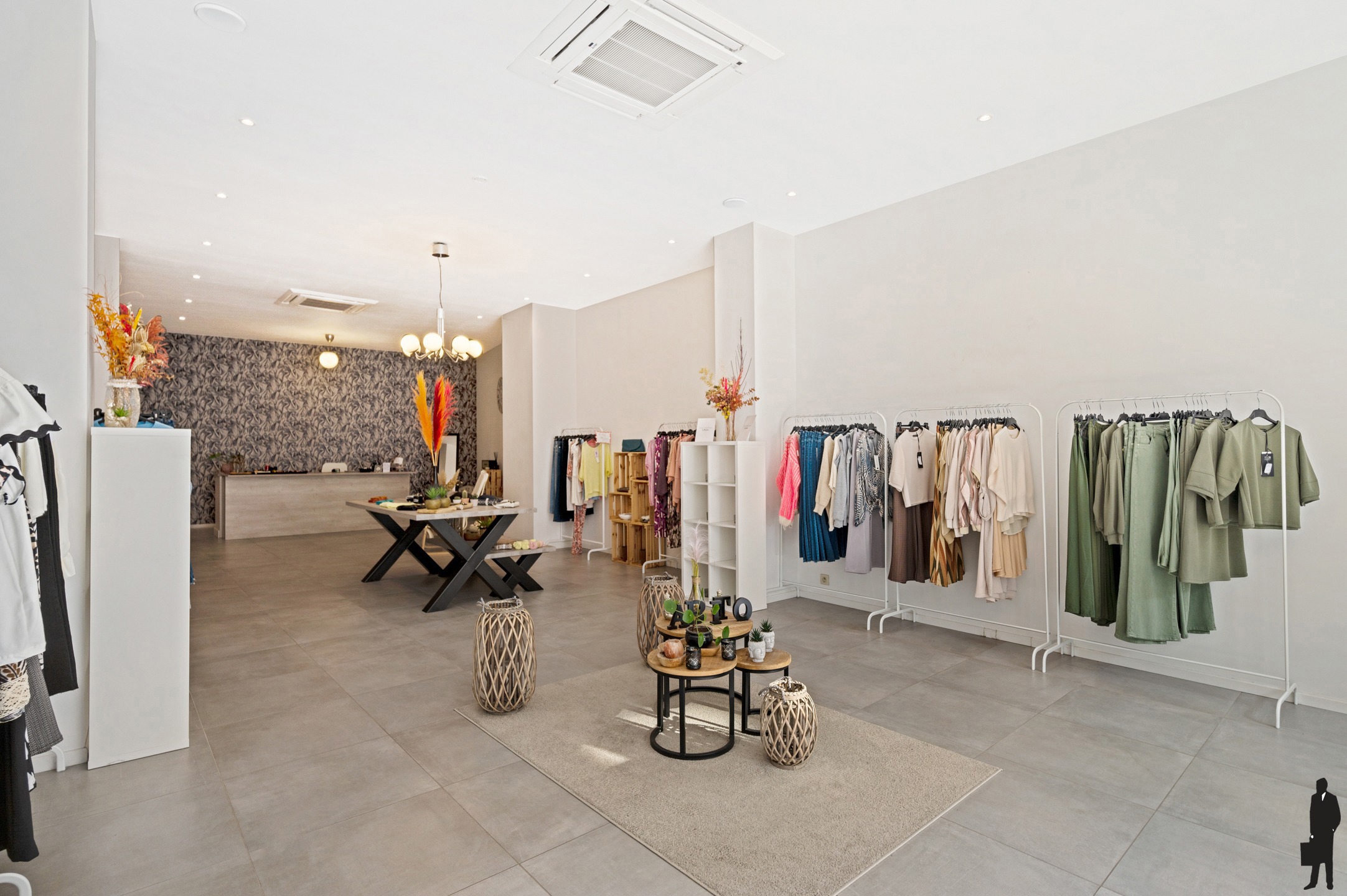 Gerenoveerd handelspand pal in het centrum van Kontich - foto 5