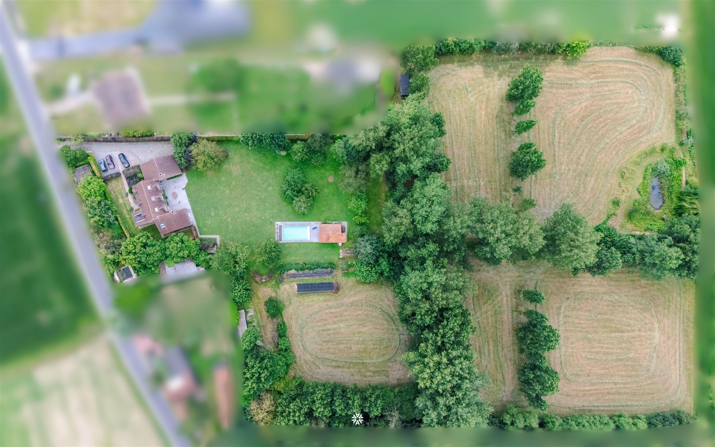 Uniek domein op 2ha met rust en privacy - foto 4