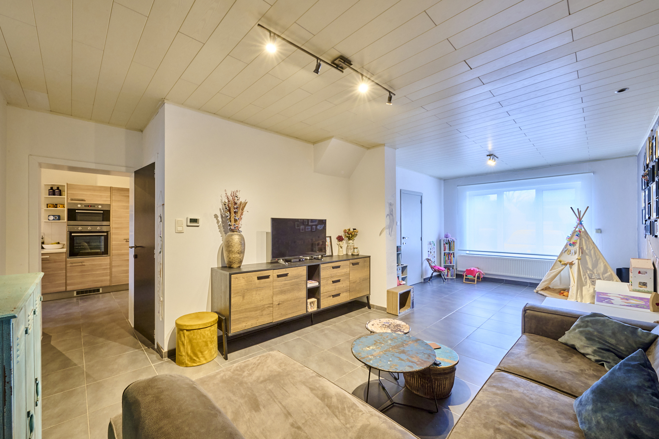 Charmante woning (259m²) met polyvalente bijbouw op 6a83ca - foto 2