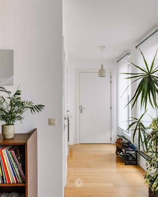 GENT -  Oude Houtlei: Op zoek naar een appartement met terras te huur in centrum Gent? Dan is dit pand mogelijk iets voor u. De belangrijkste troeven...