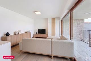 In residentie 'De Gloria', pal in het centrum van Ieper, vindt men dit prachtig appartement met 2 slaapkamers, terras...