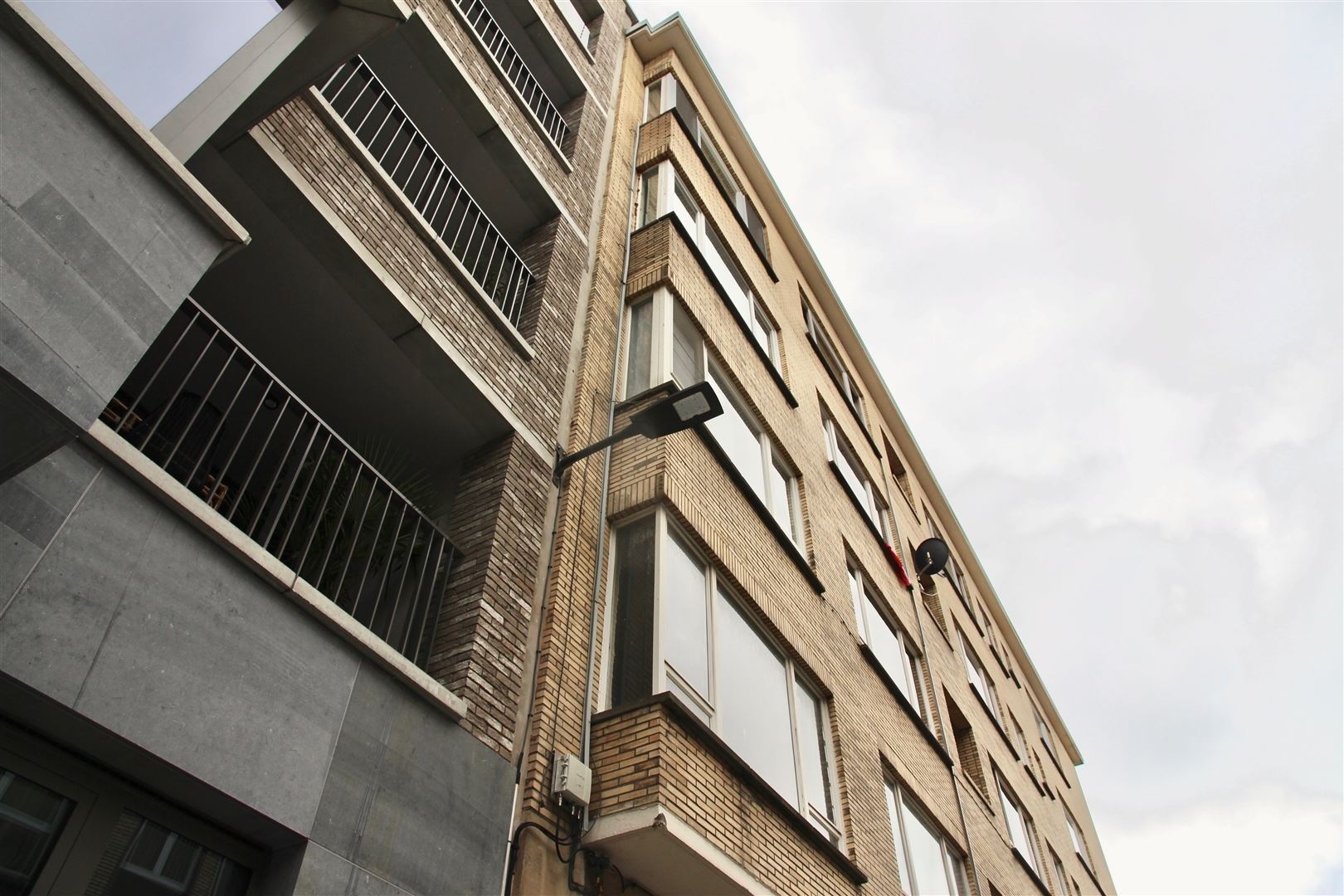 2-slaapkamer appartement aan 2 parken - foto 2