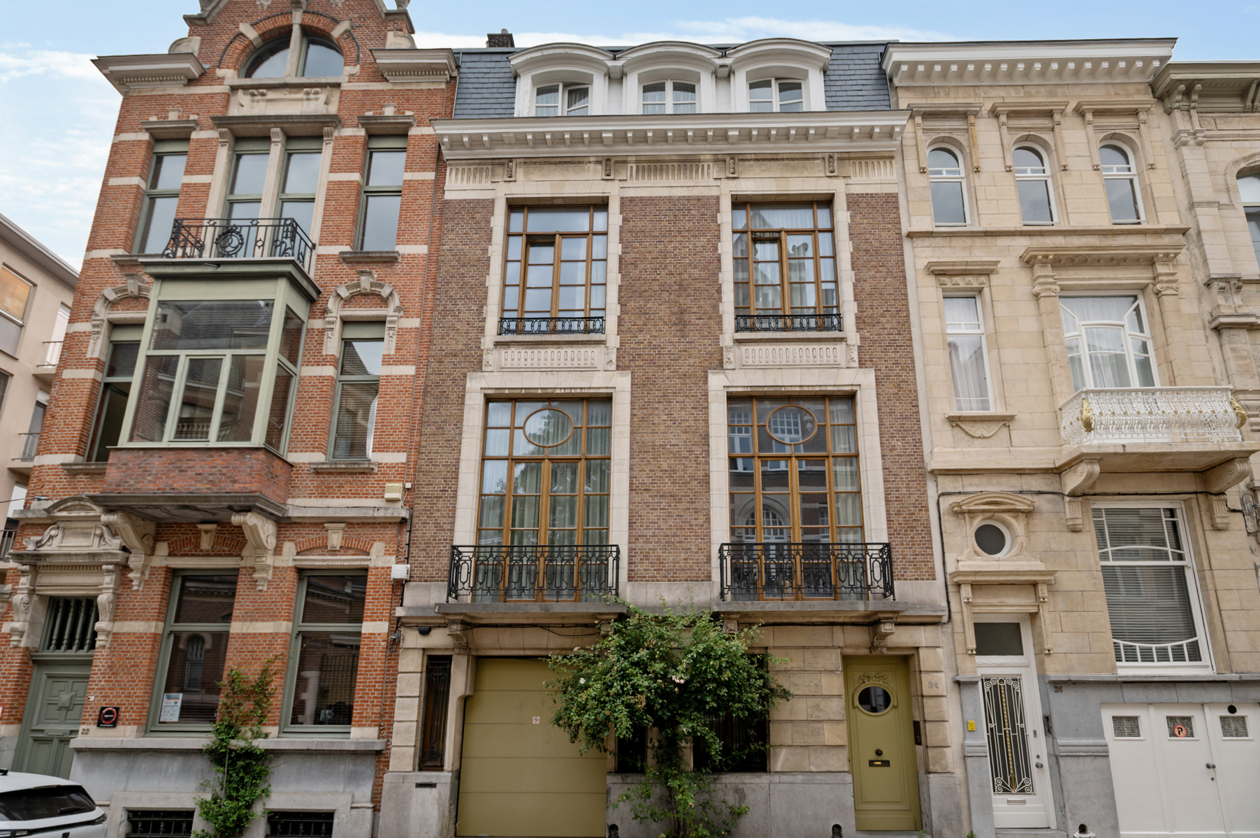 Maison à vendre à Anvers avec 5 chambres - photo 1