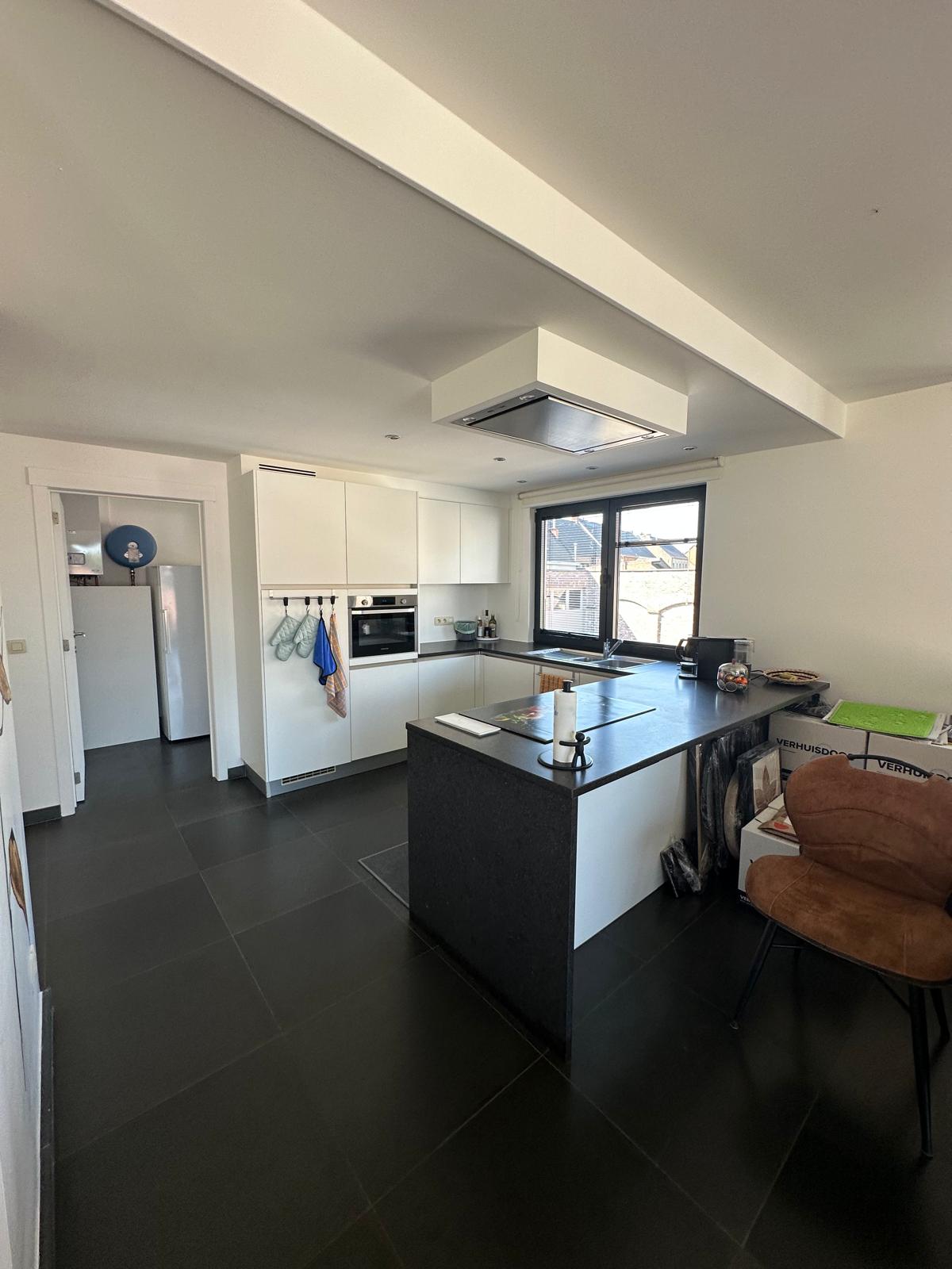 Modern appartement met 2 slaapkamers en garage te Haaltert - foto 4
