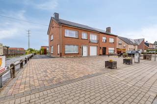 House for sale in Deerlijk