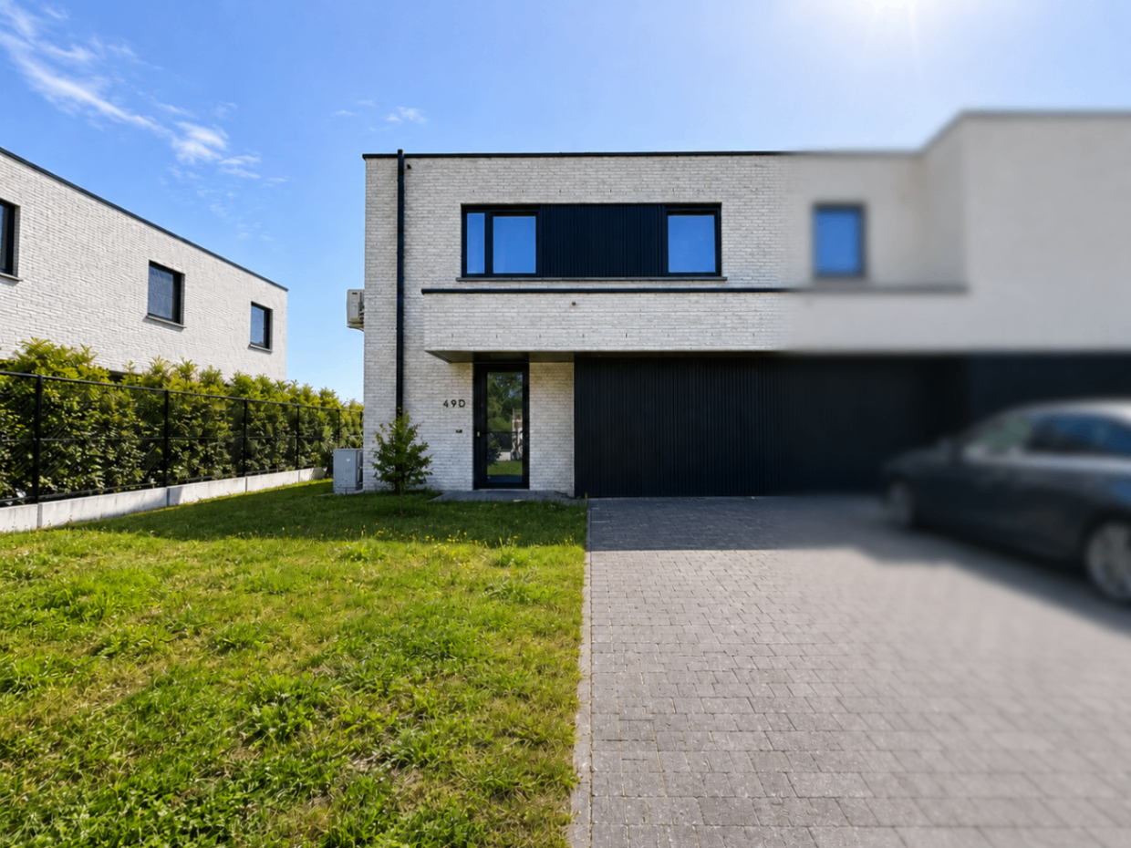 House for sale in Berlare with 4 bedrooms - photo 1