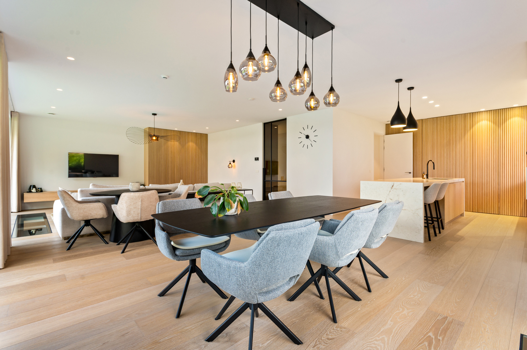 Exclusieve recente woning met hoogwaardige afwerking. - foto 5