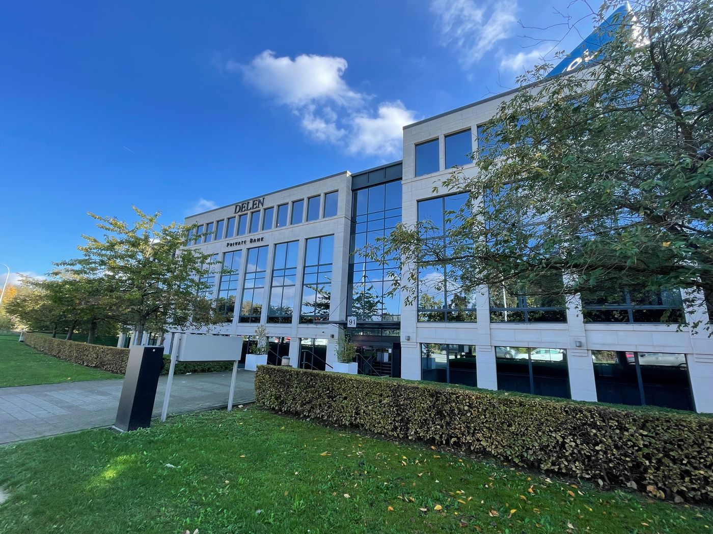 371 m² lichtrijke kantoren met zichtlocatie vanaf R0 te Zellik - photo 5