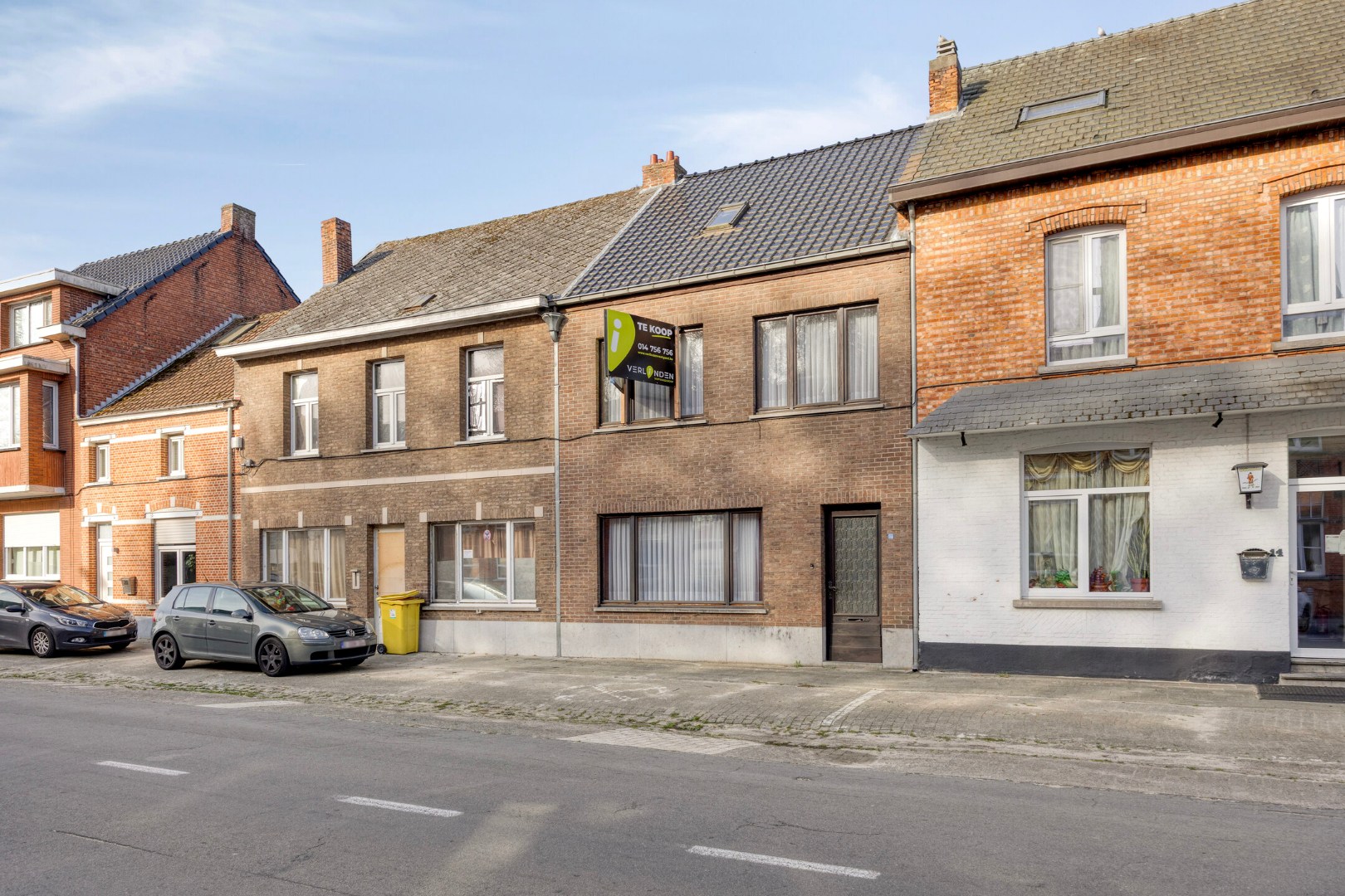 Woning met 3 slaapkamers en garage in het centrum van Meerhout ! - foto 1