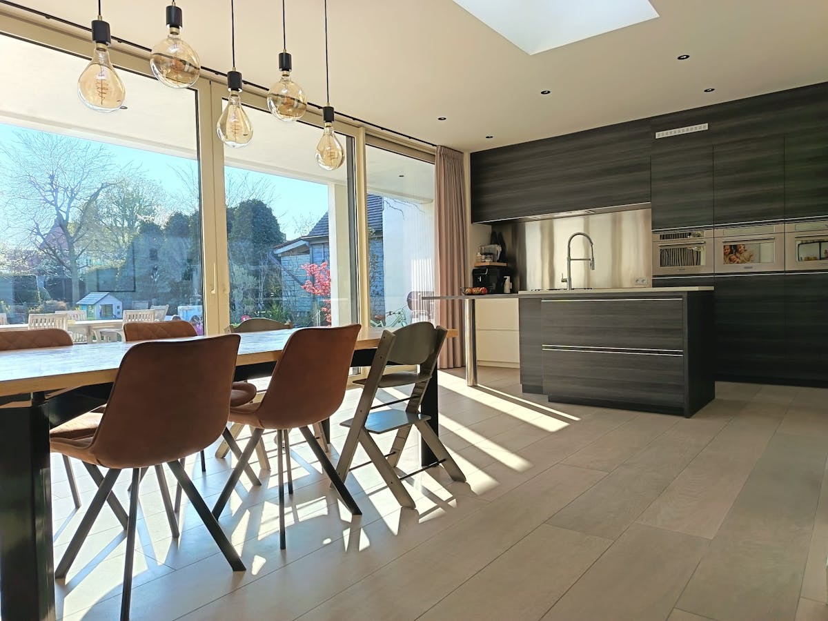 Recent gerenoveerde woning met zuid gerichte tuin - foto 5