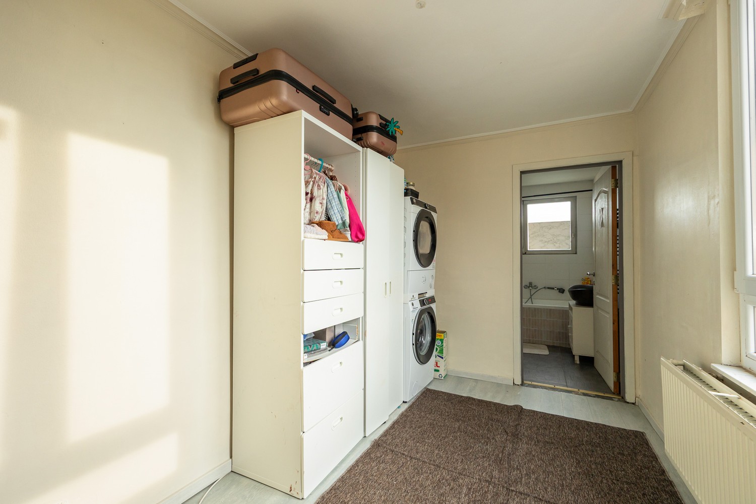 Ruime  woning met 6 tot 8 slaapkamers en veelzijdige woonmogelijkheden - foto 5