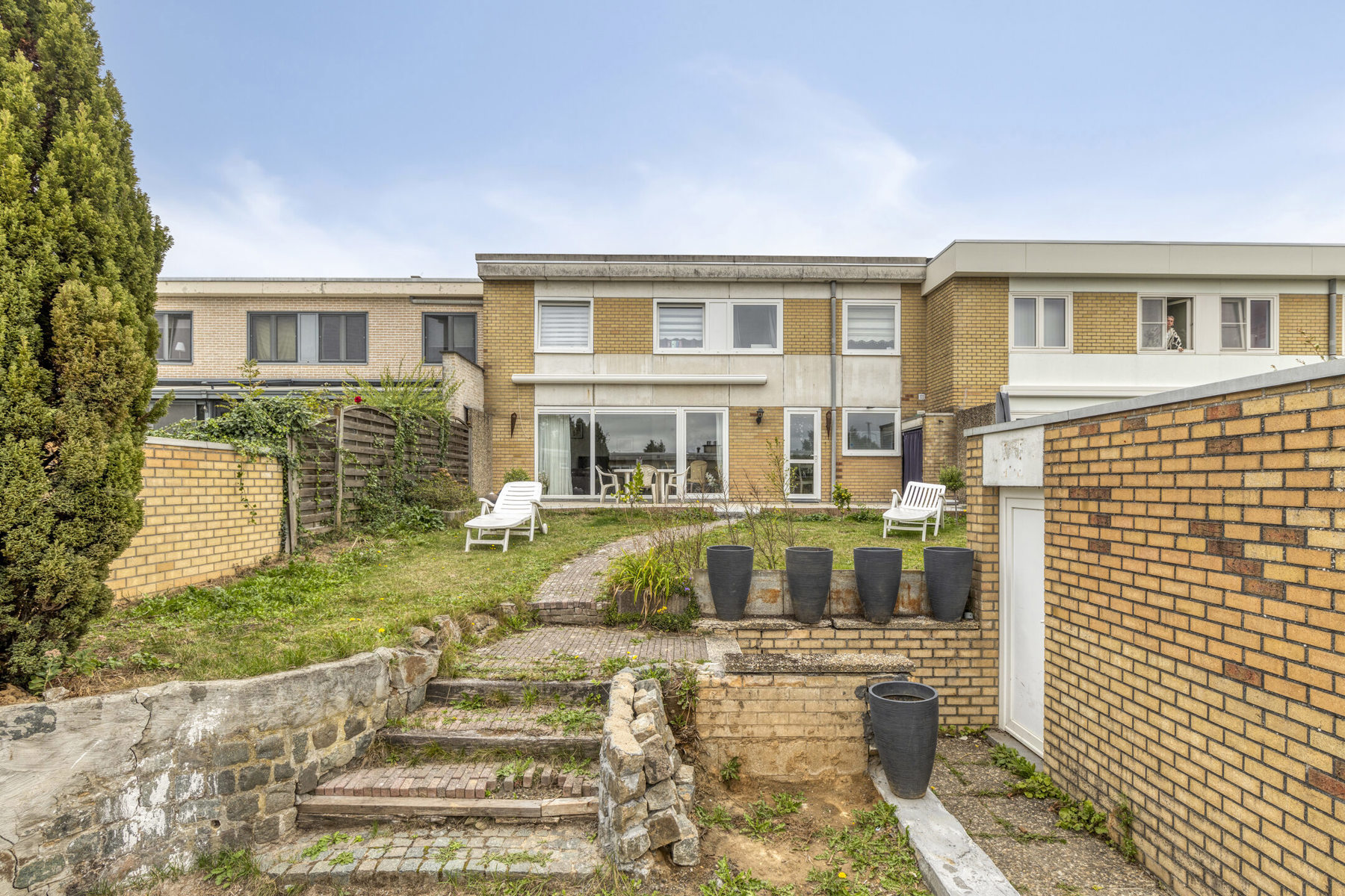 Instapklare GB met 4 slpk, tuin en garage! - foto 1