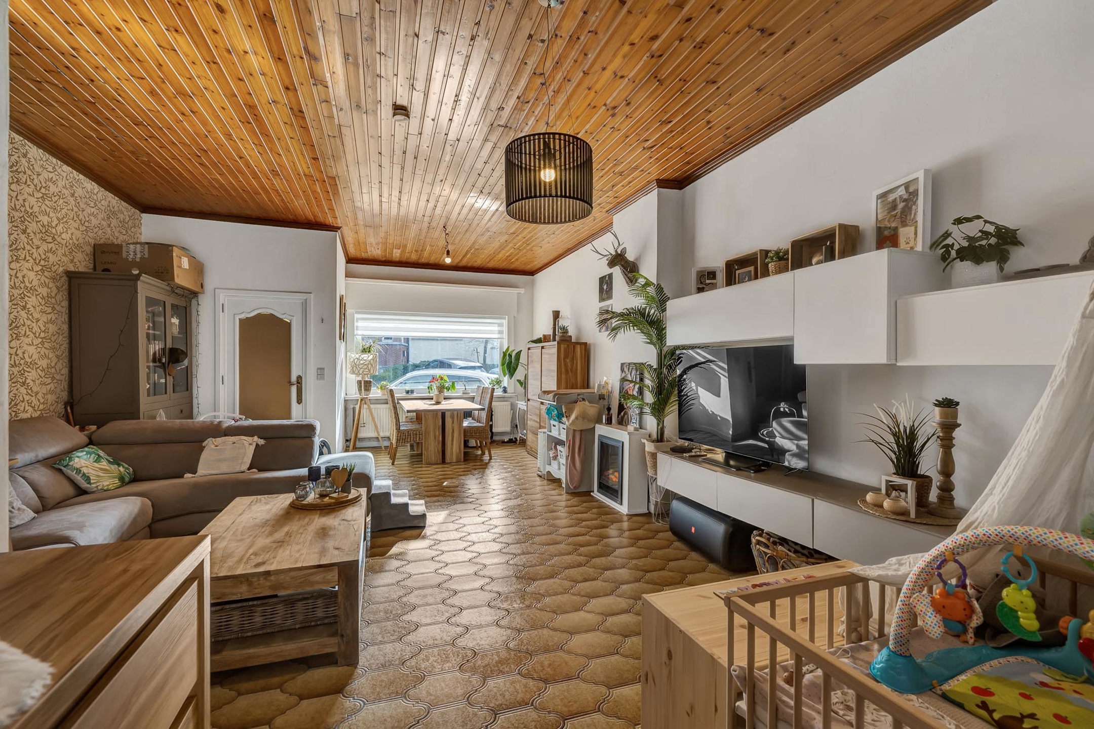 Ideale starterswoning of investeringspand met goede ligging - foto 3