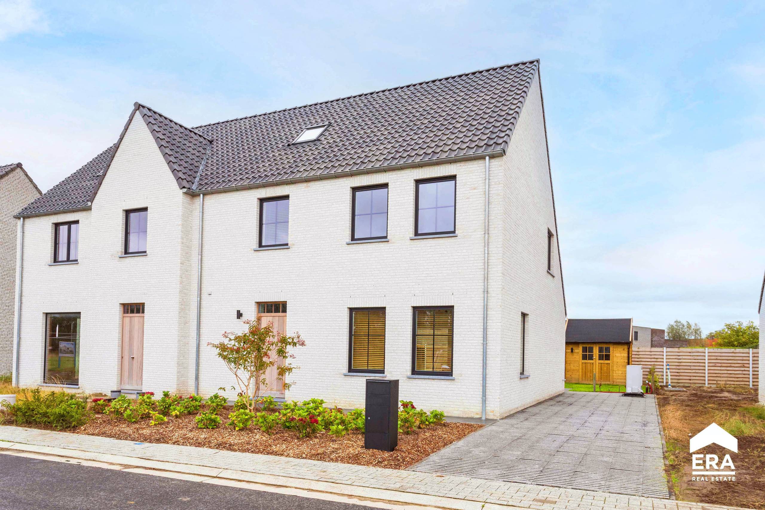 Hoogkwalitatieve nieuwbouwwoning te huur in Lichtervelde - foto 1