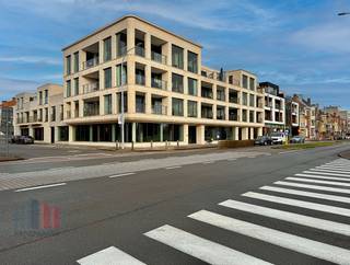 Deze uitstekend gelegen handelsruimte van +/- 252 m² maakt deel uit van het nieuwbouwproject "BelFORT" en is gelegen op een absolute toplocatie...