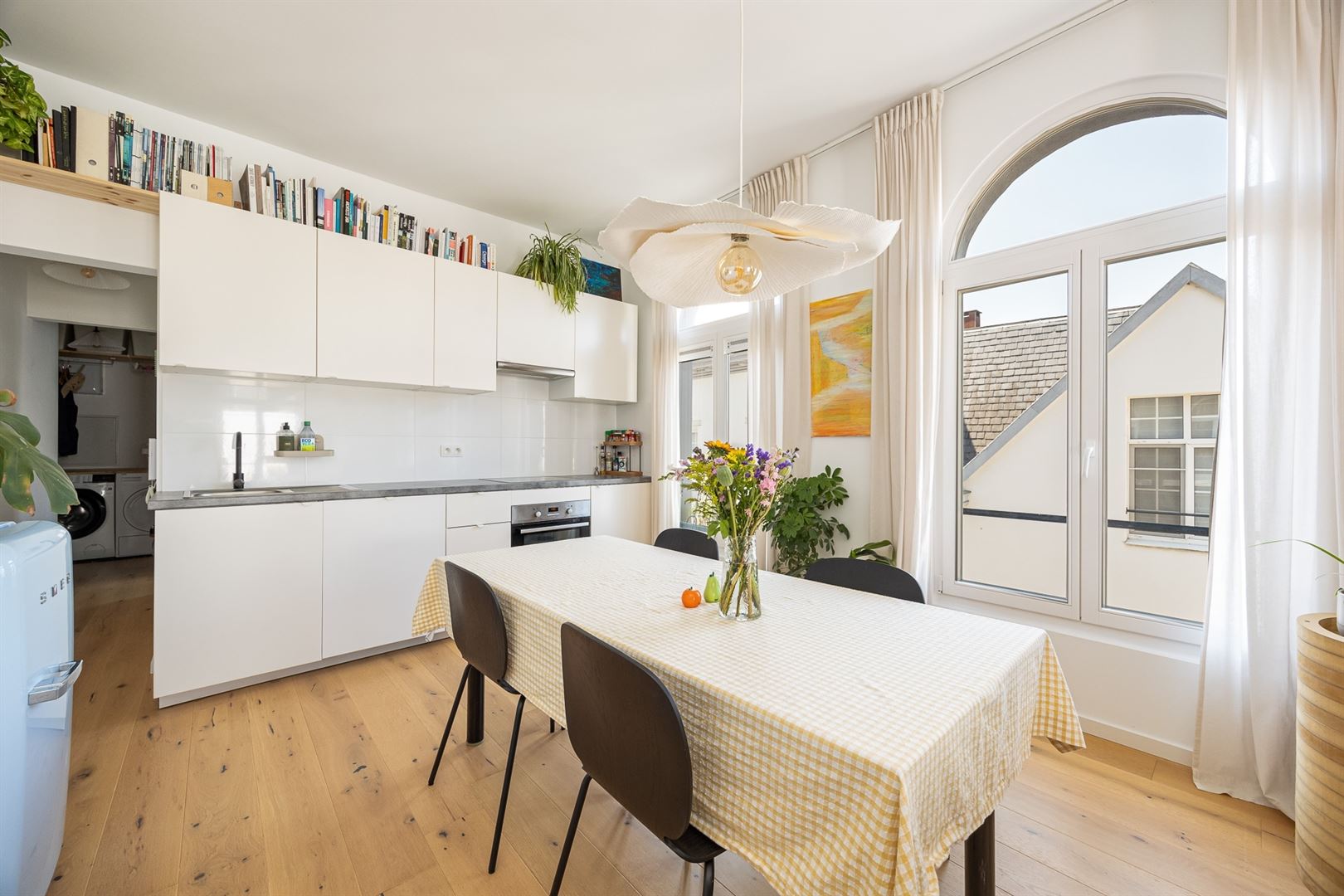 Trendy en instapklaar hoekappartement in de bruisende Universiteitsbuurt - foto 4