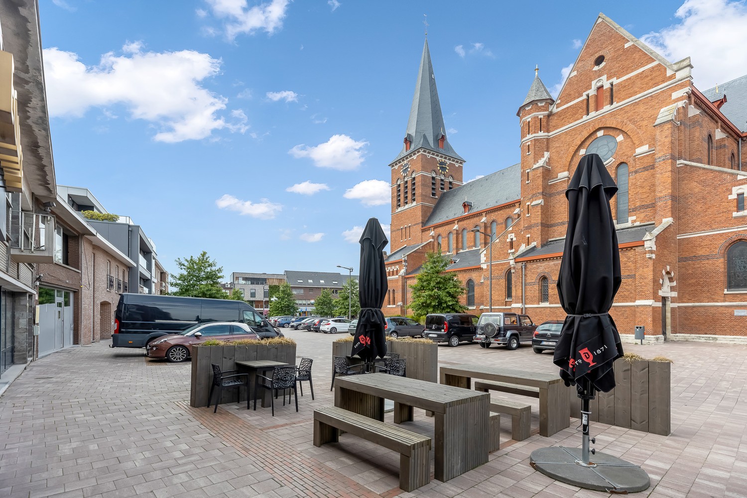 Handelsgelijkvloers op centrale locatie te Putte - foto 2