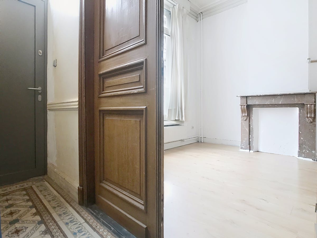 Huis van ca. 223 m² met koer te koop in Borgerhout - foto 3