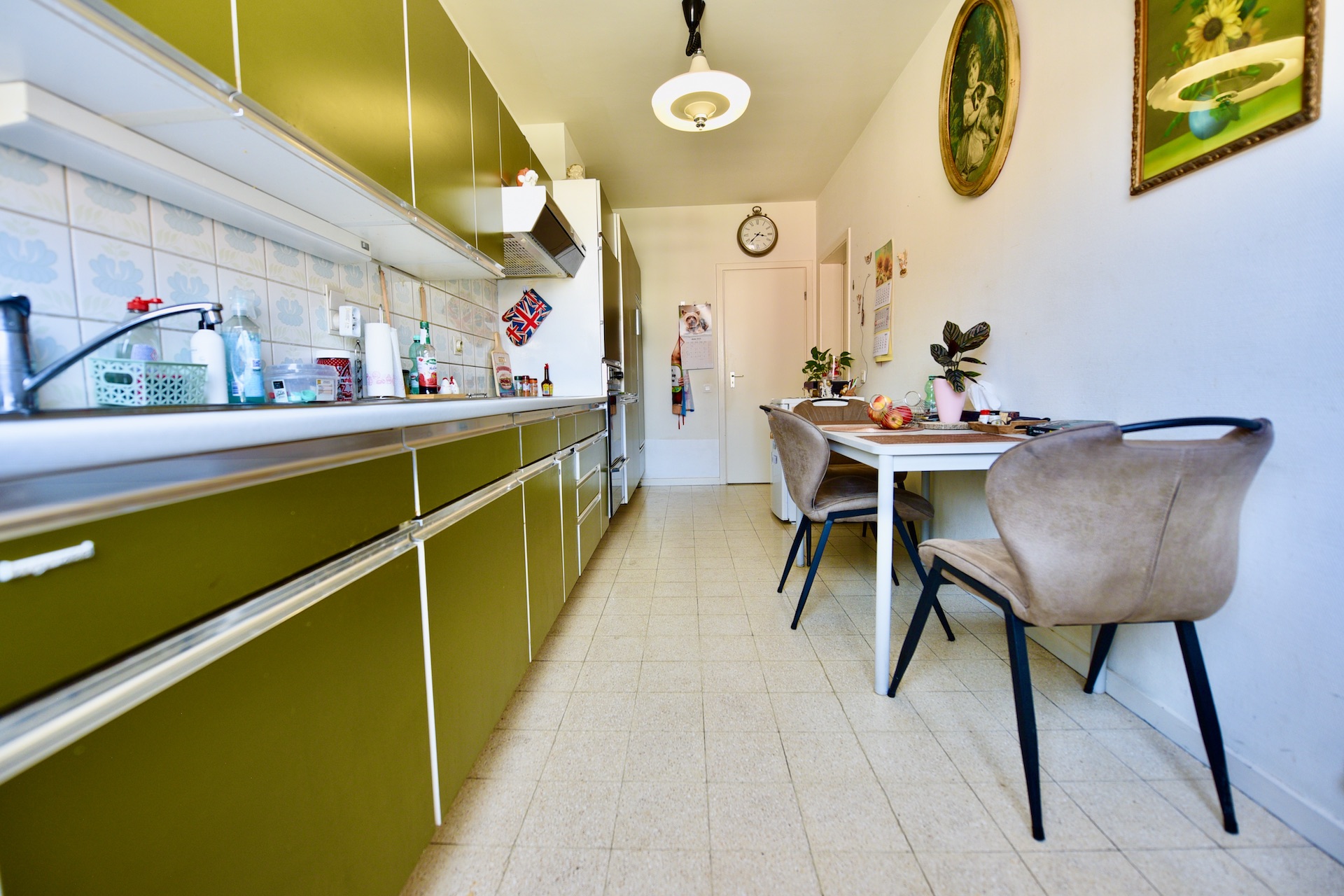 Prachtig centraal gelegen app met 2 slpk en 2 terrassen voor 169000 EUR - foto 4