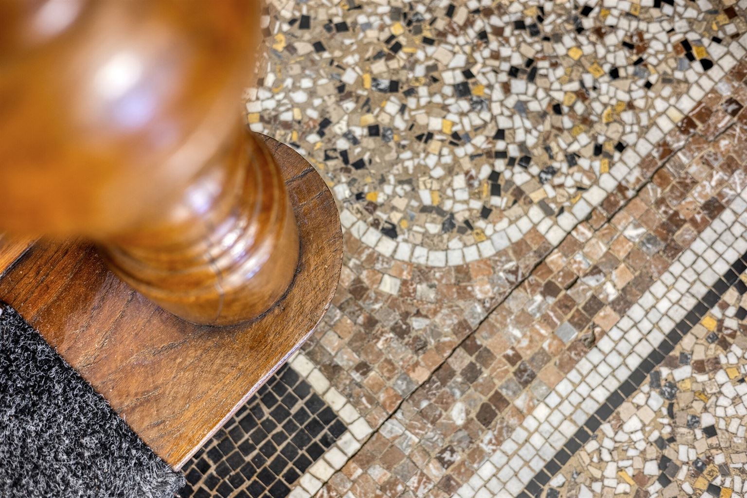 Maison à vendre à Maaseik avec 6 chambres - photo 4