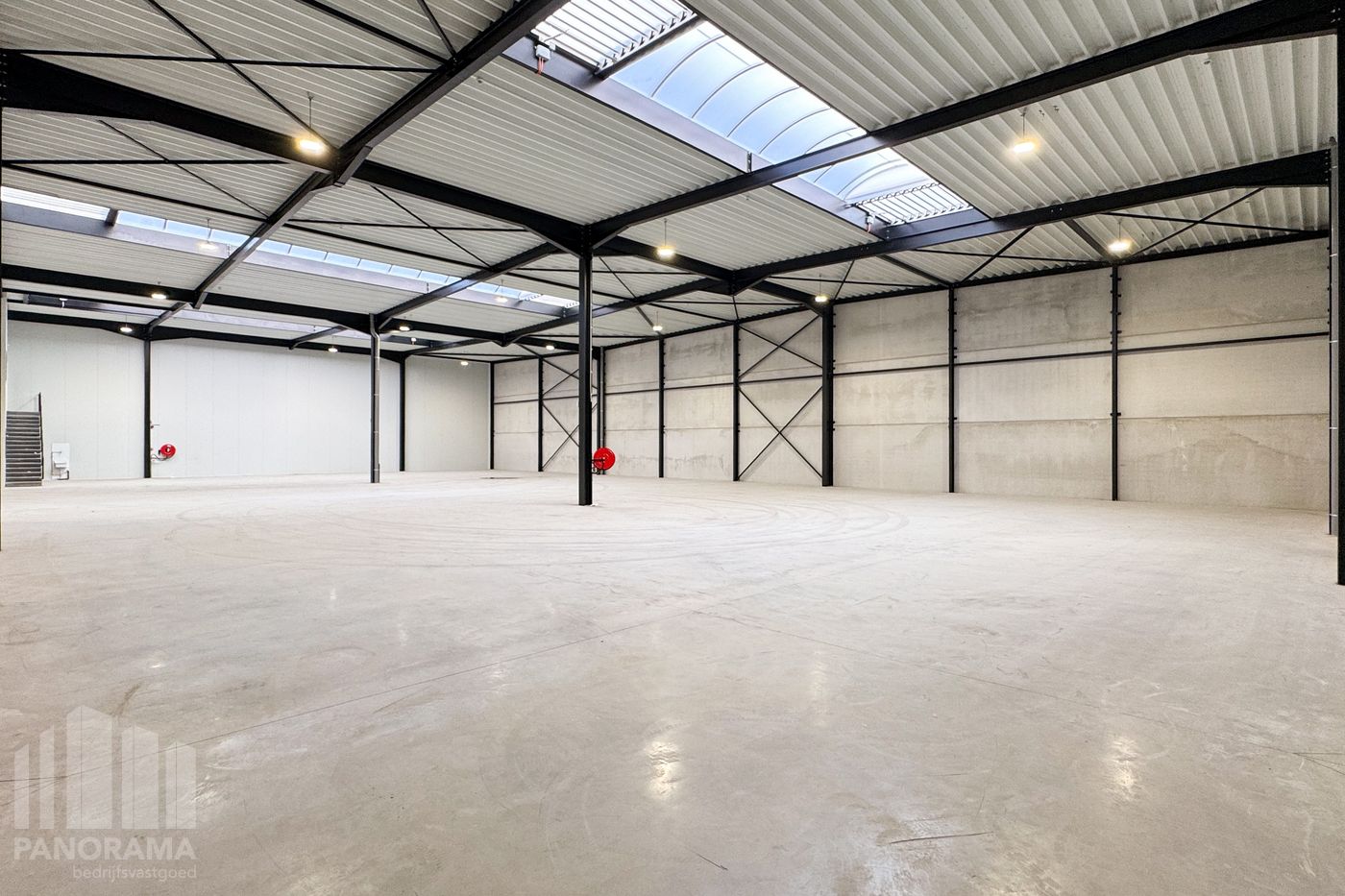 NIEUWBOUW KMO-UNIT VAN 359 m² TE HUUR - foto 4