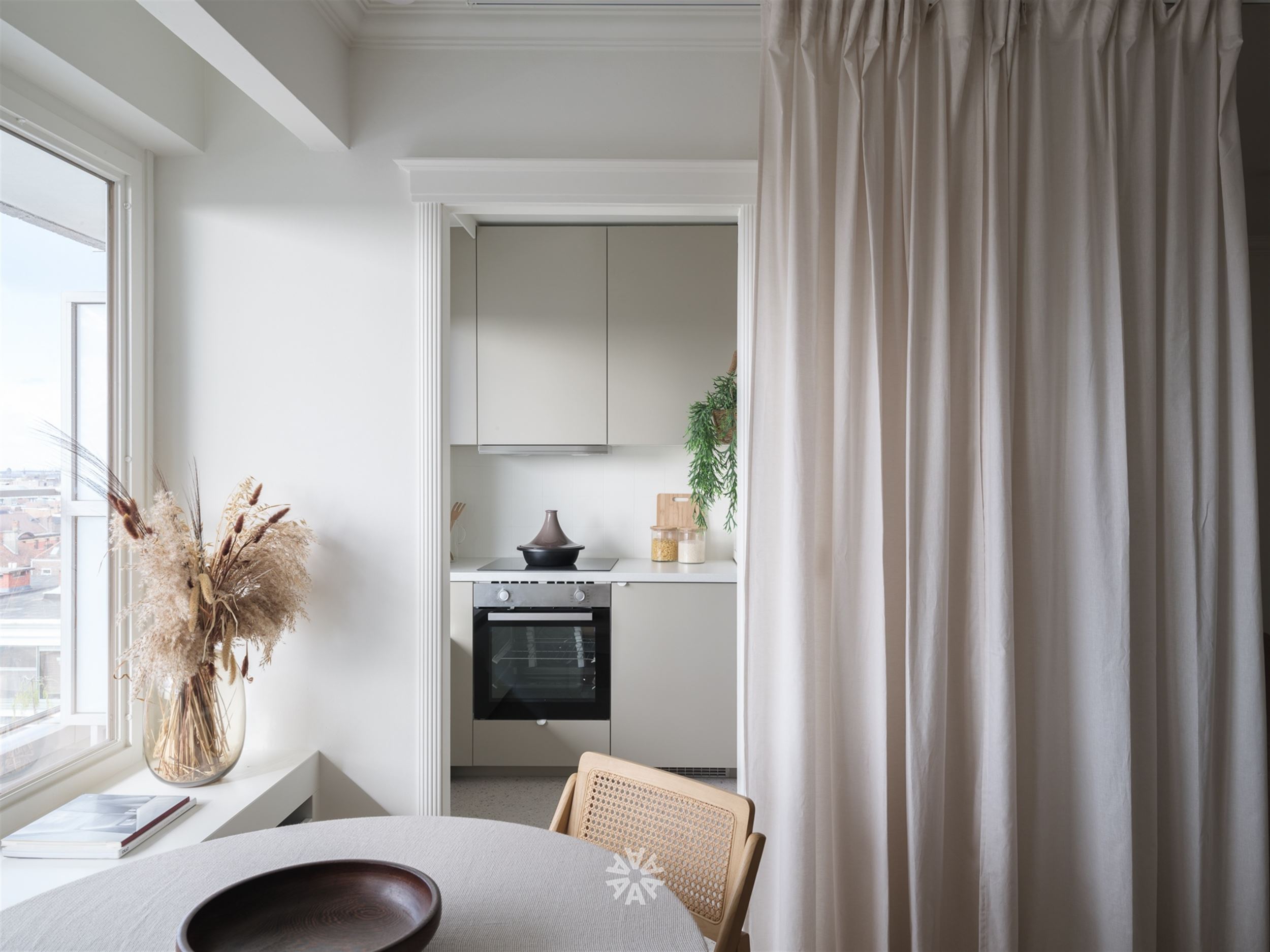 GHENT, Floraliënlaan - Renovated luxury studio - photo 1