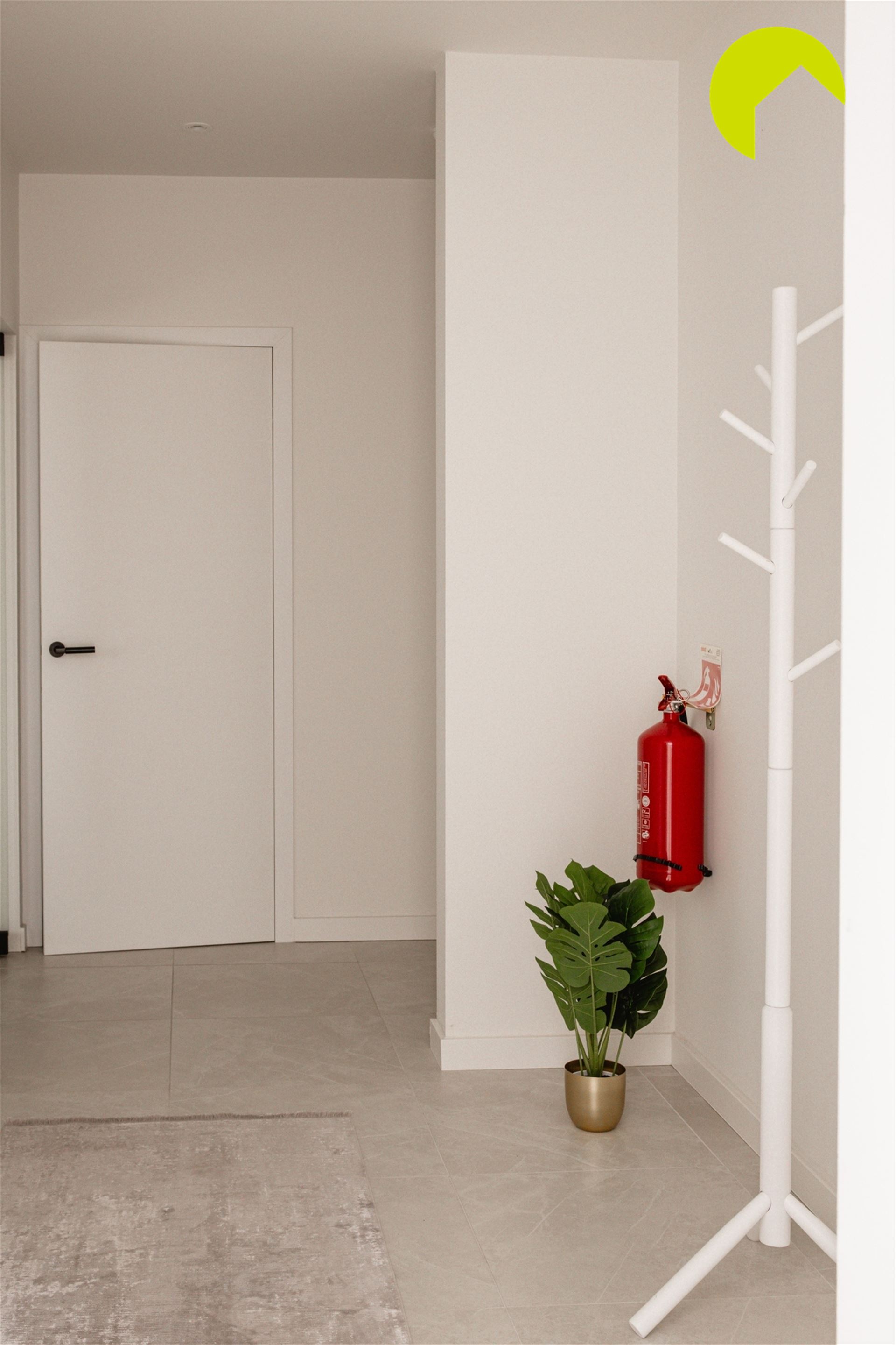 Luxe appartement met 2 slaapkamer - foto 5