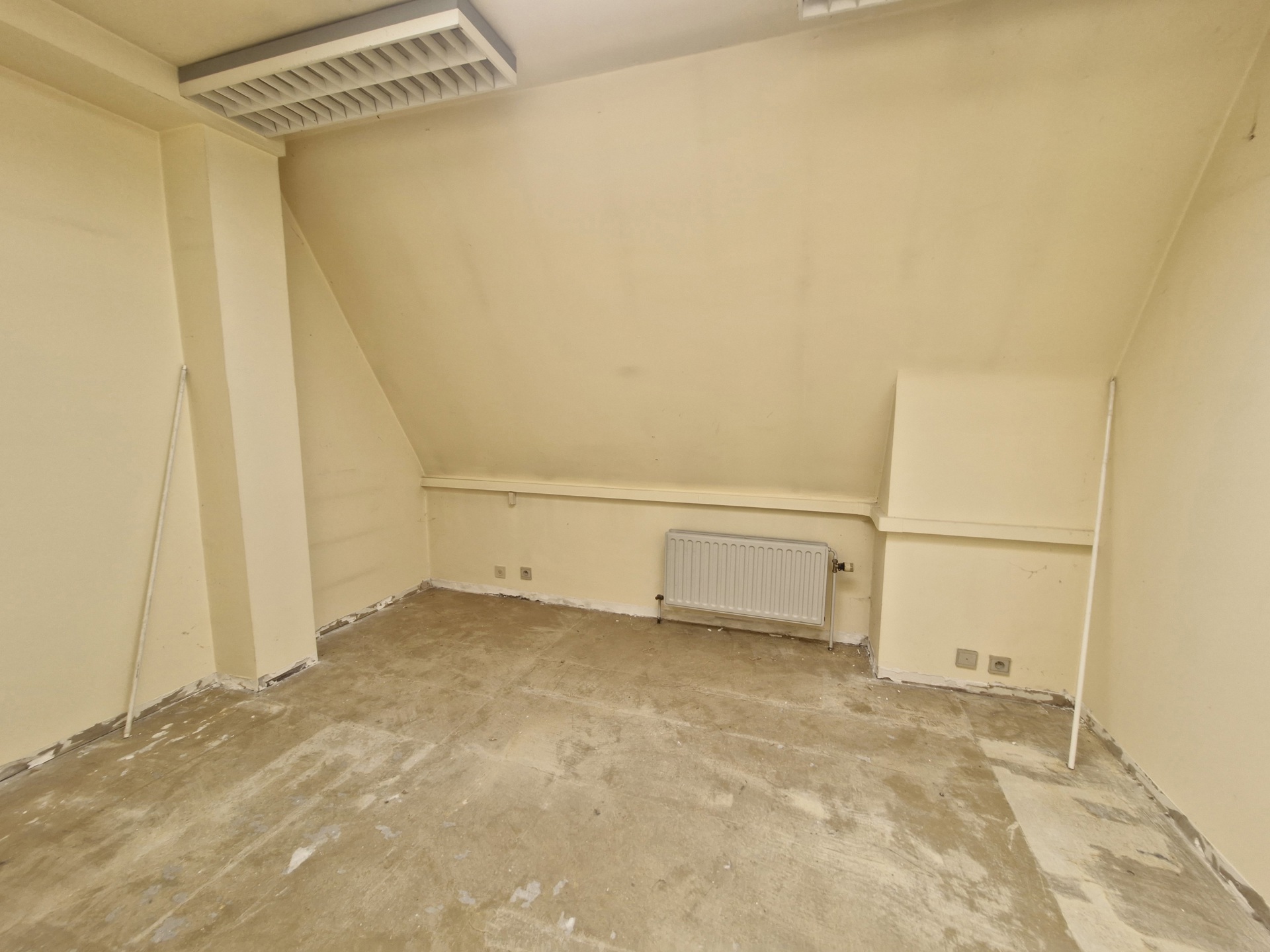 Commercial for rent in Braine-L'Alleud - photo 4