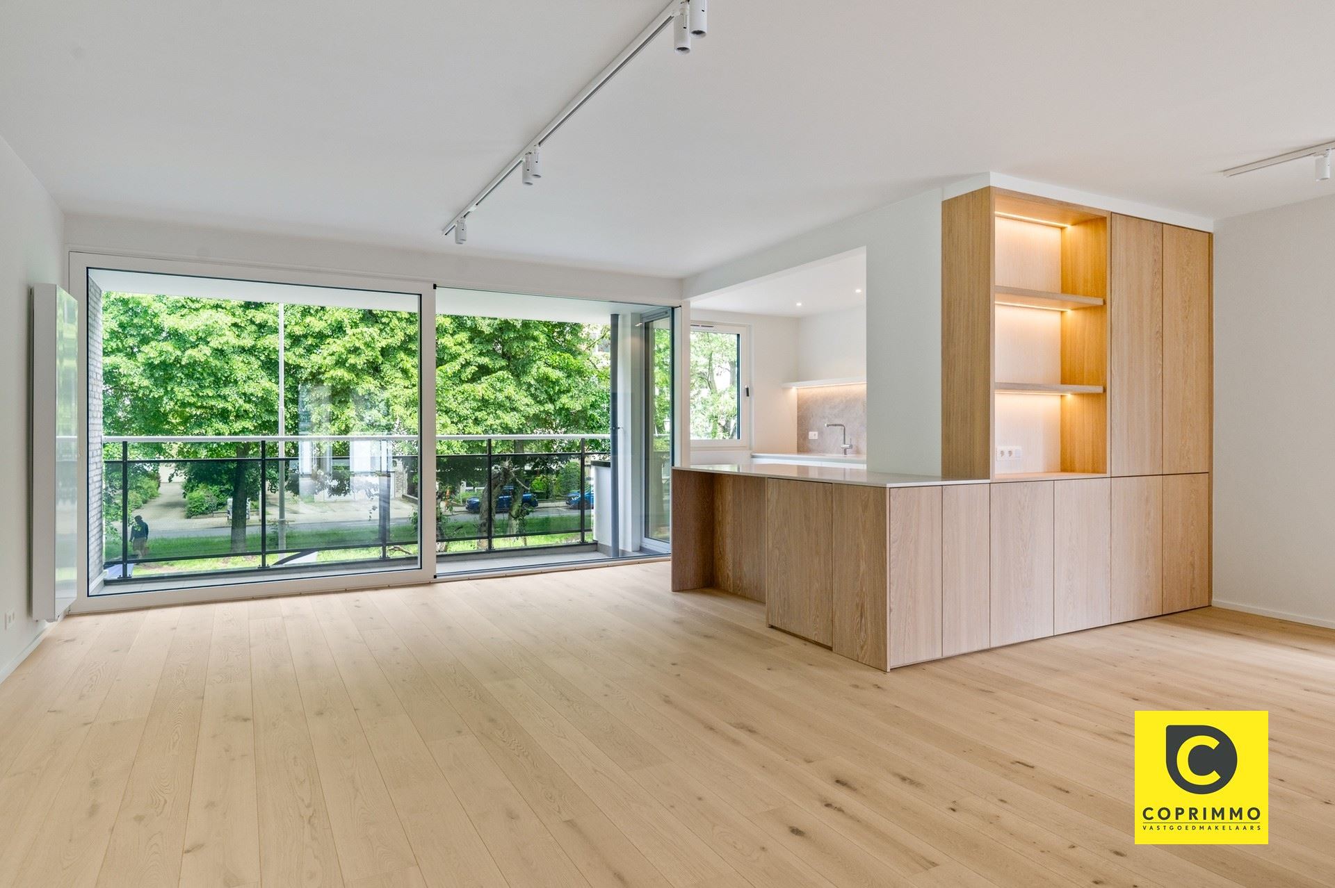 High-end gerenoveerd hoekapp met 2 slpks & 2 terrassen! - foto 1