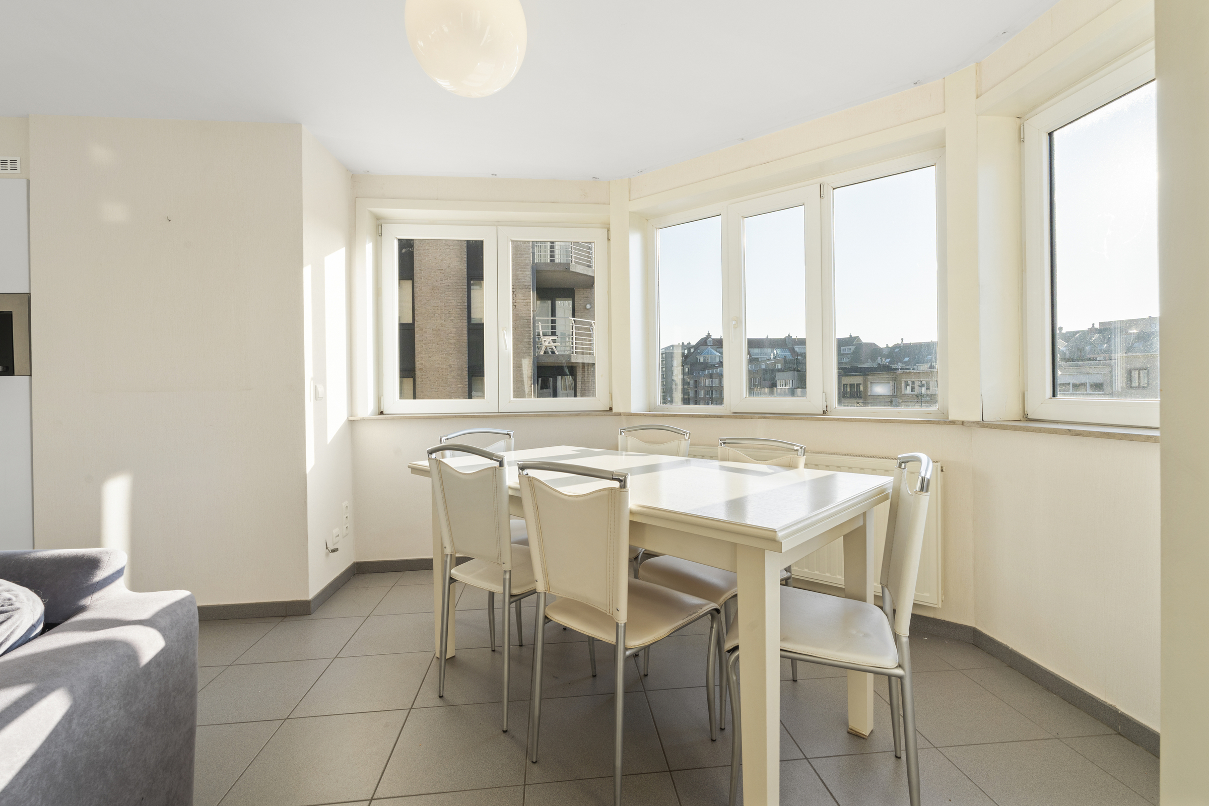 Hoekappartement met zonneterras te koop in Blankenberge! - foto 4