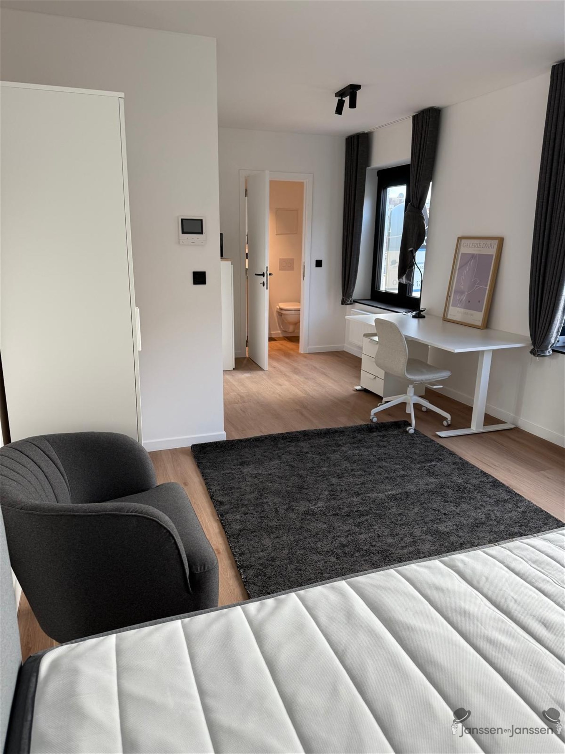 student room - photo 4