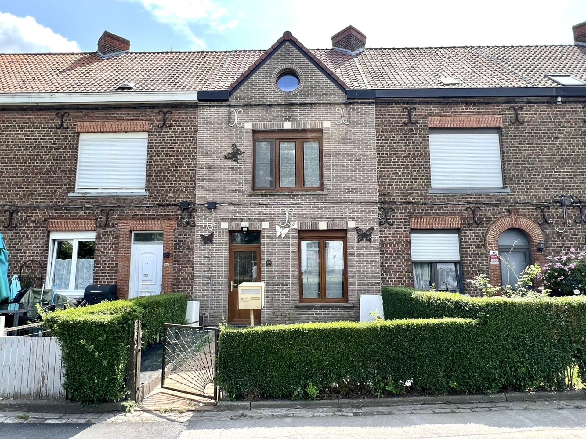 Leuke goedgelegen woning met potentieel.  - foto 1