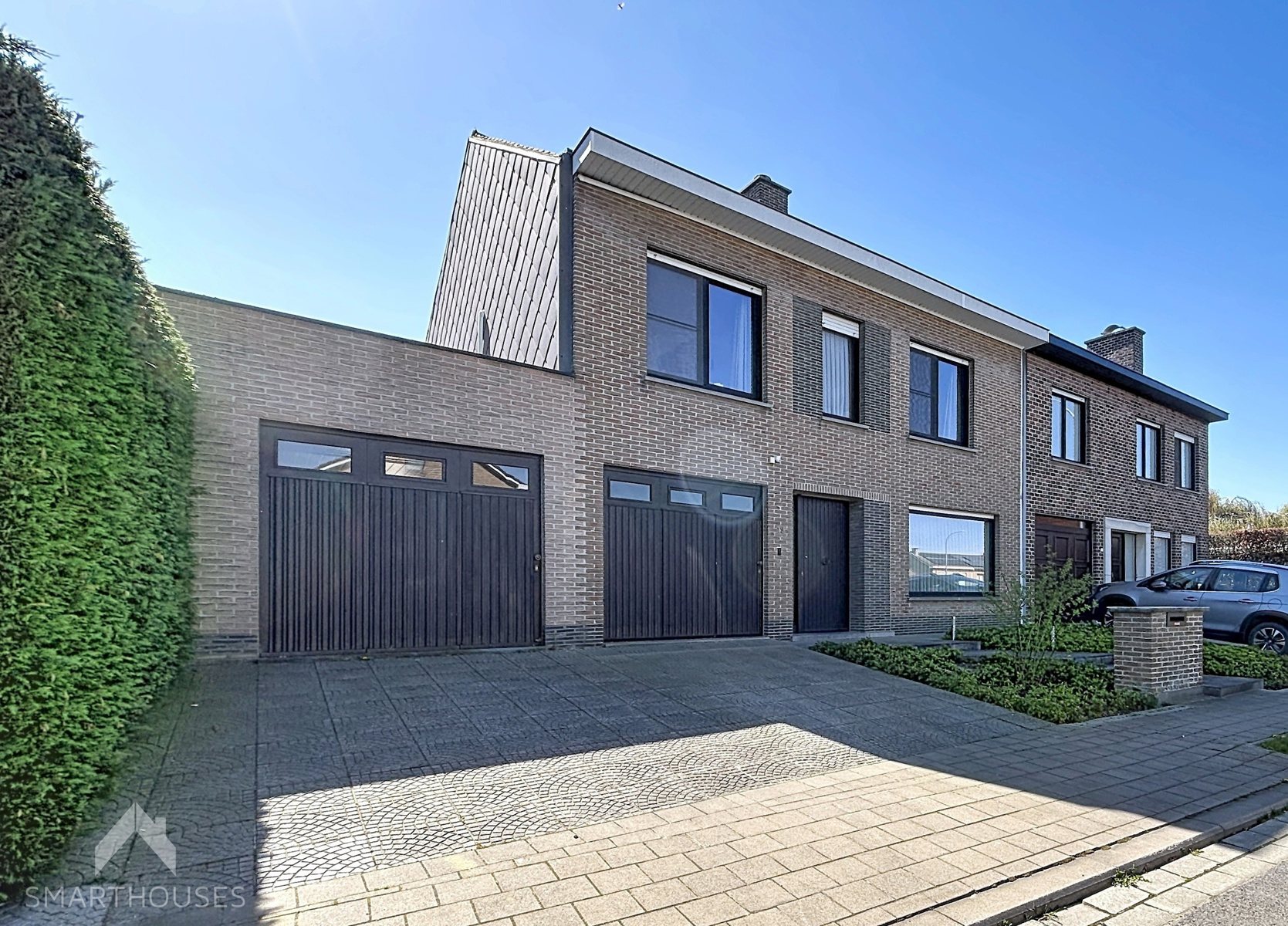 Halfopen woning op 612 m2 met 3 slpk en dubbele garage - foto 2