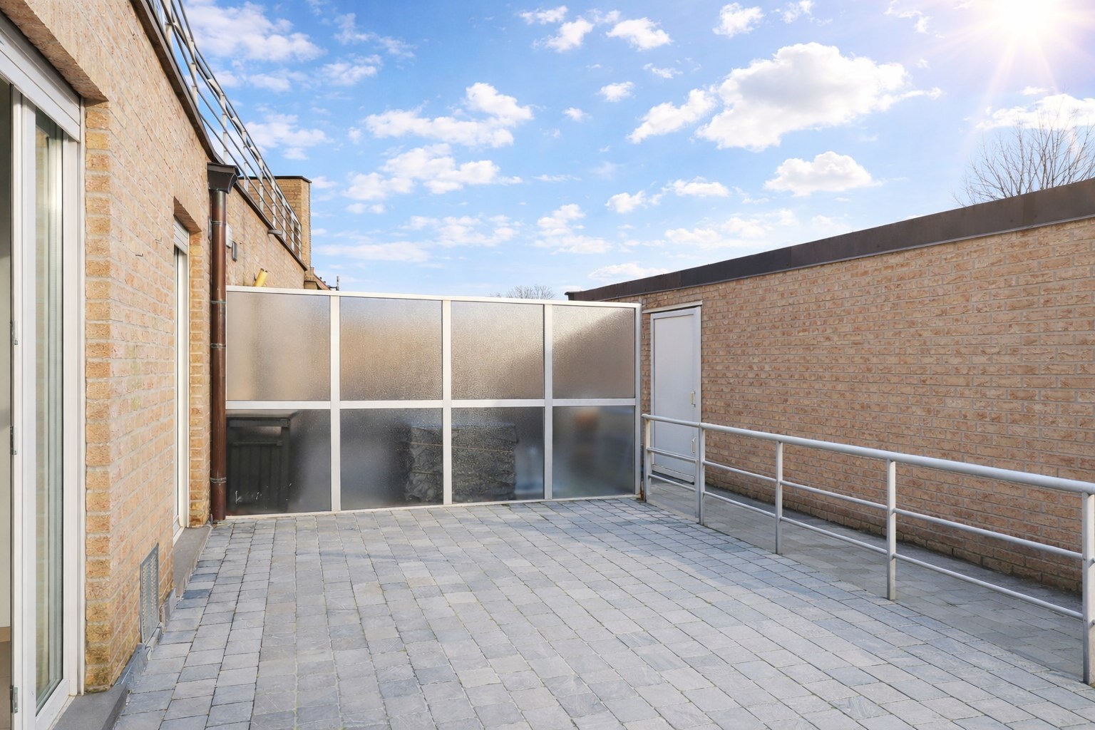 Ruim appartement met zonneterras te Knokke-Heist - foto 2