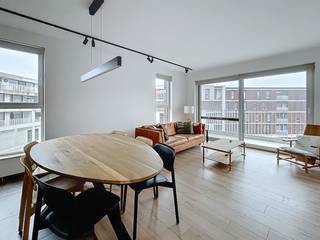 LIGGING:Wonen op een unieke locatie in Aalter? Dit instapklare appartement combineert een centrale ligging me een vlotte bereikbaarheid...