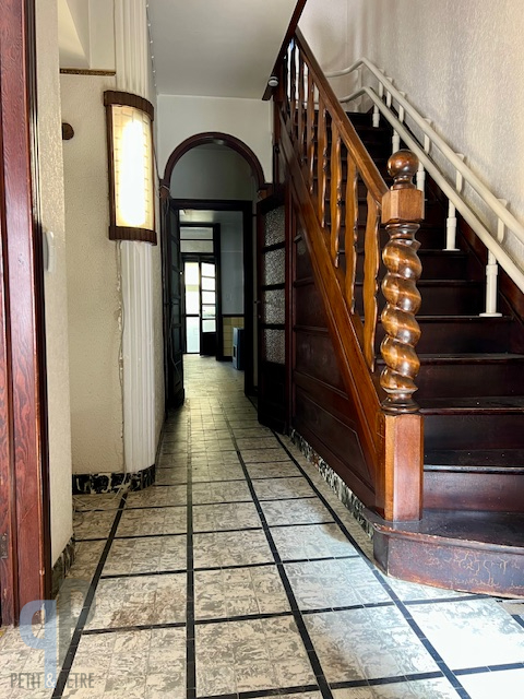 Te renoveren woning met 3 slaapkamers en stadstuin - foto 2