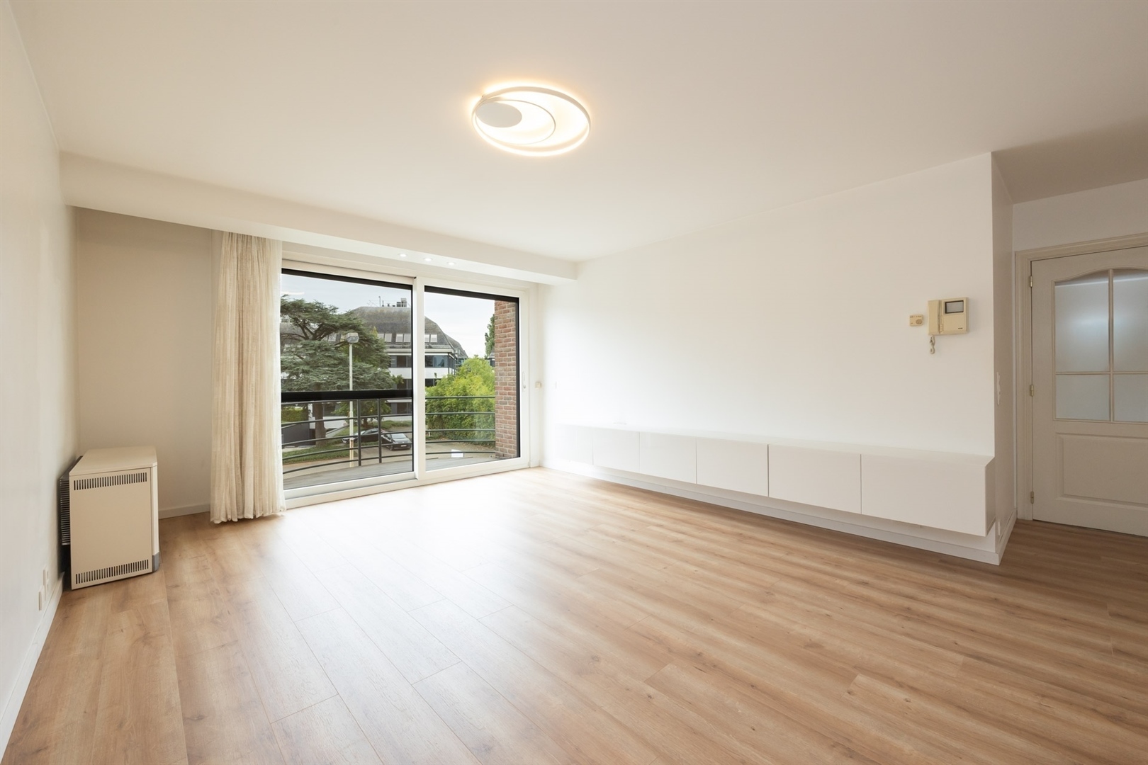 Laarstraat ∣ Mooi appartement met 2 slaapkamers en garagebox - foto 4