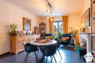 OPENDEURDAG OP VRIJDAG 19 DECEMBER 2025 tussen 14u00 en 18u00 ( op afspraak)U kunt een BOD uitbrengen op deze woning, rekening houdend met de...