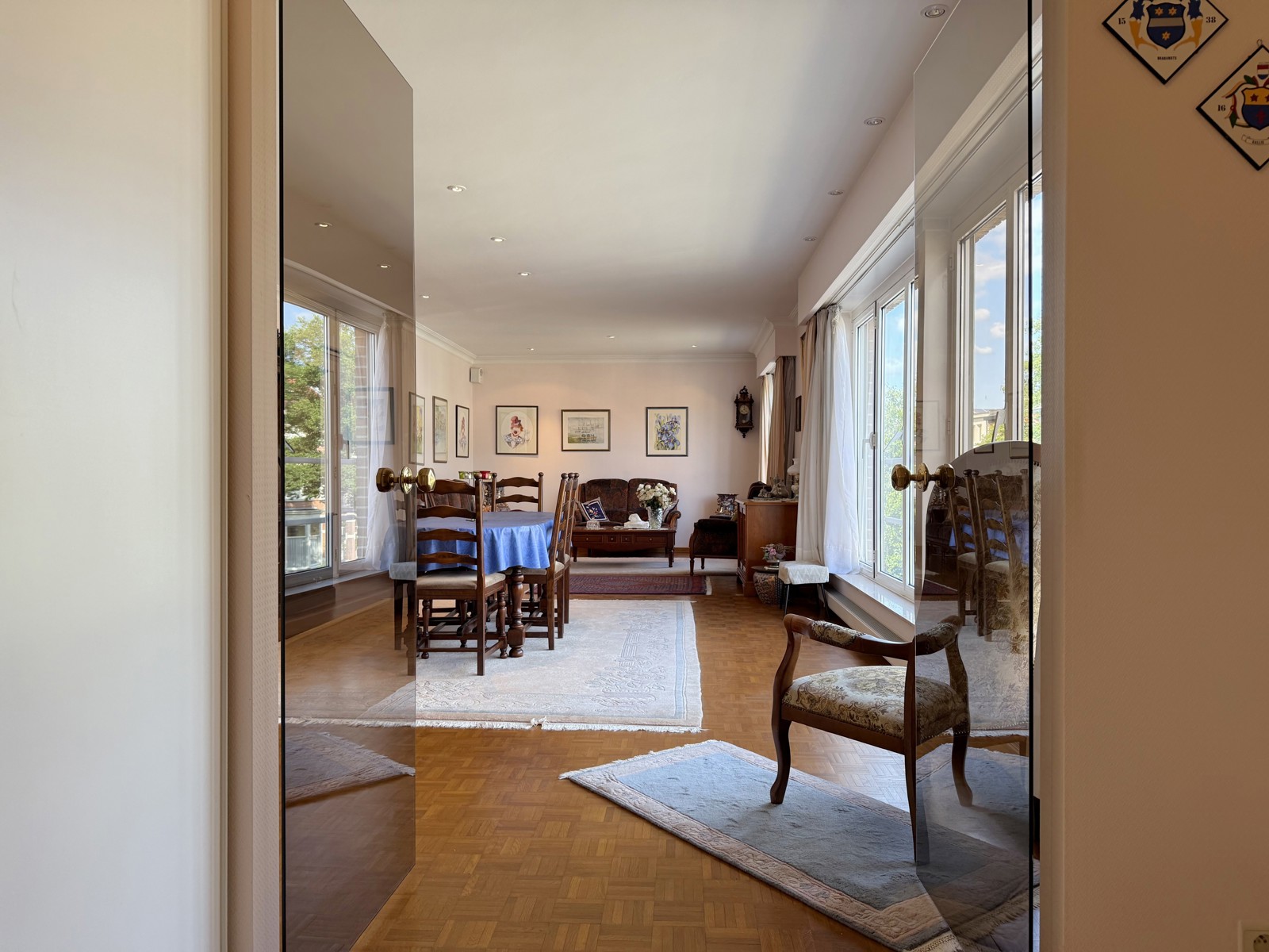 Rustig wonen op de bovenste verdieping – dakappartement met 2 slaapkamers in Mortsel - foto 2