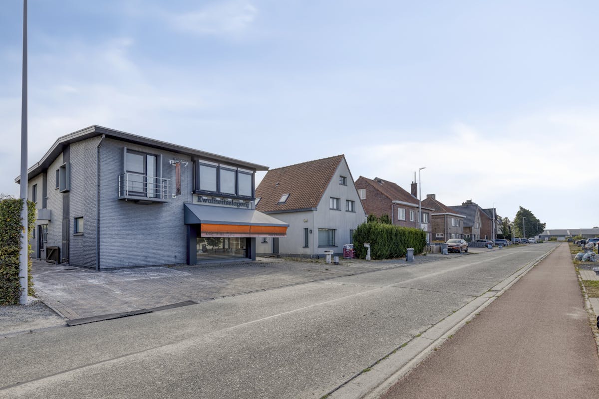Commercial house for sale in Lochristi - photo 2