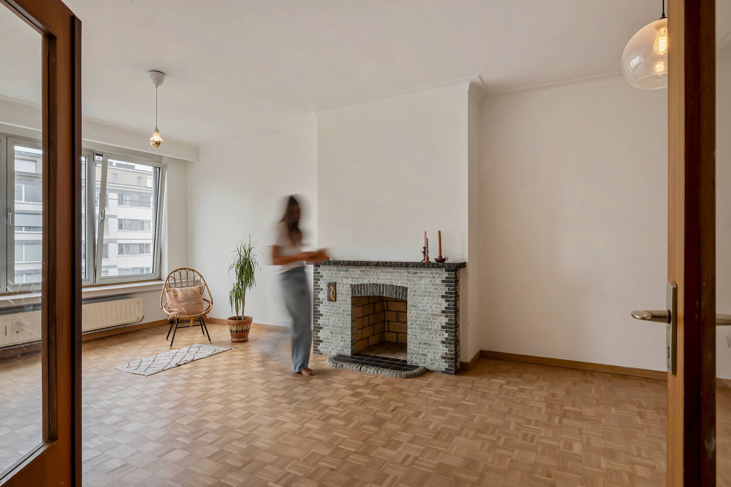 Licht, ruimte en drie slaapkamers vlakbij het Te Boelaerpark - foto 2